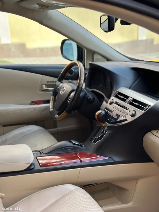 Lexus RX series 2010 · 3.5 AT