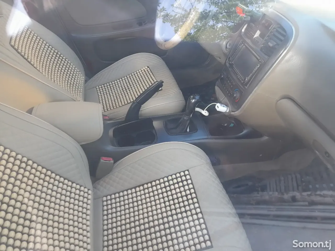 Hyundai Sonata 2003 · 2.0 MT