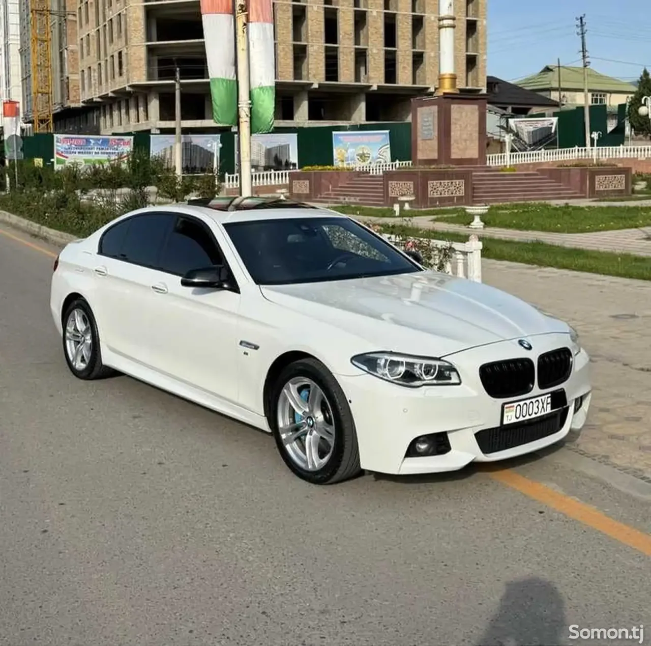 BMW 5 series 2015 · 3.0 AT