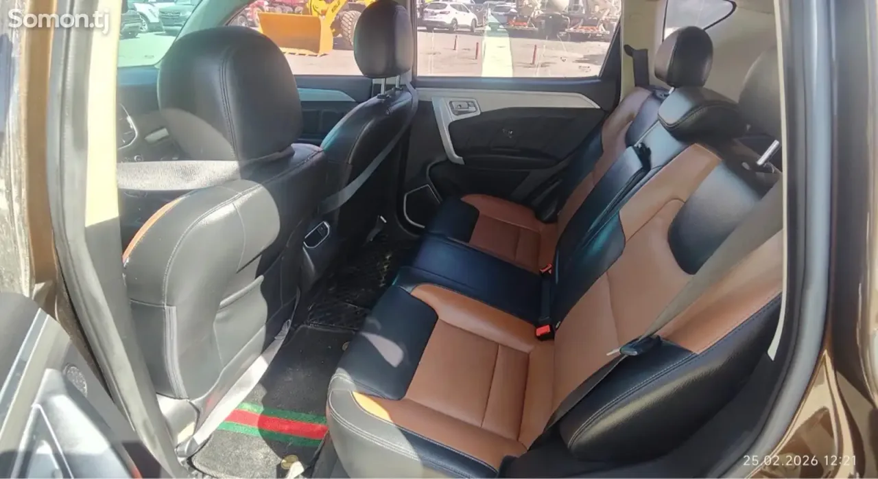 Geely Galaxy L6 2017 · 1.3 AT