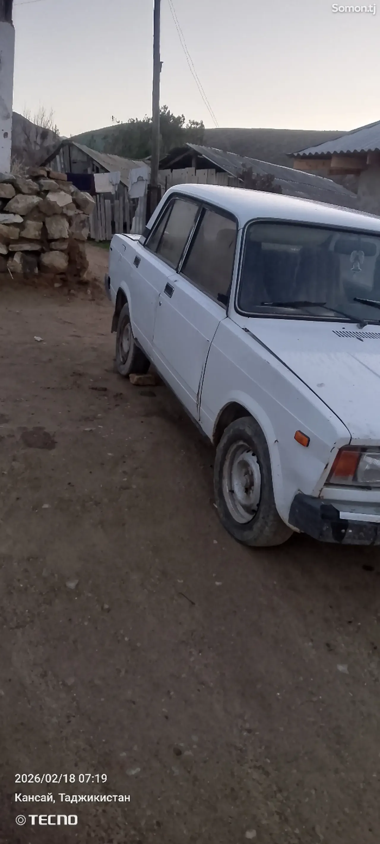 Lada (ВАЗ) 2107 2001 · 0.4 MT