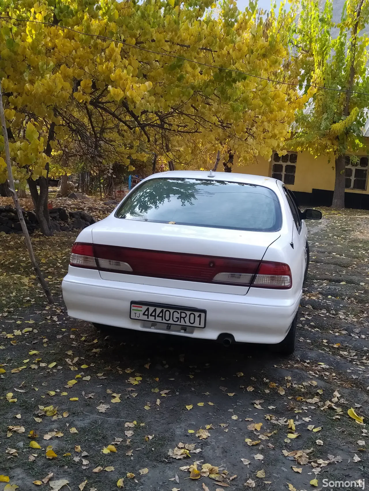 Nissan Cefiro 1998 · 2.0 AT