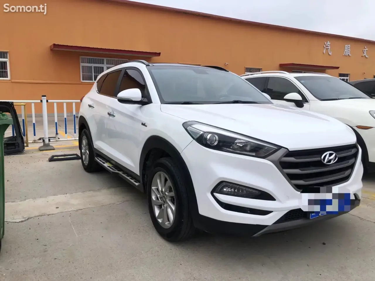 Hyundai Tucson 2015 · 1.6 AT