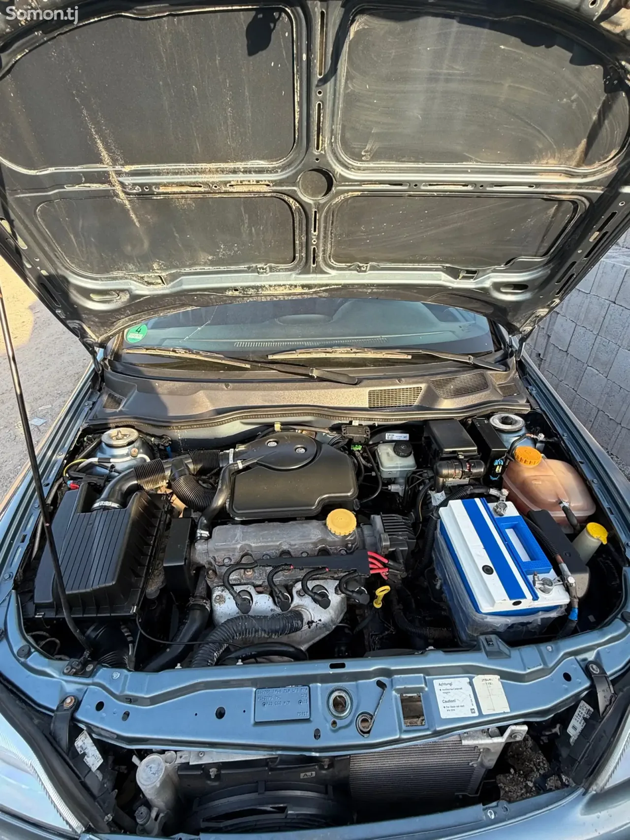 Opel Astra G 1998 · 1.6 MT
