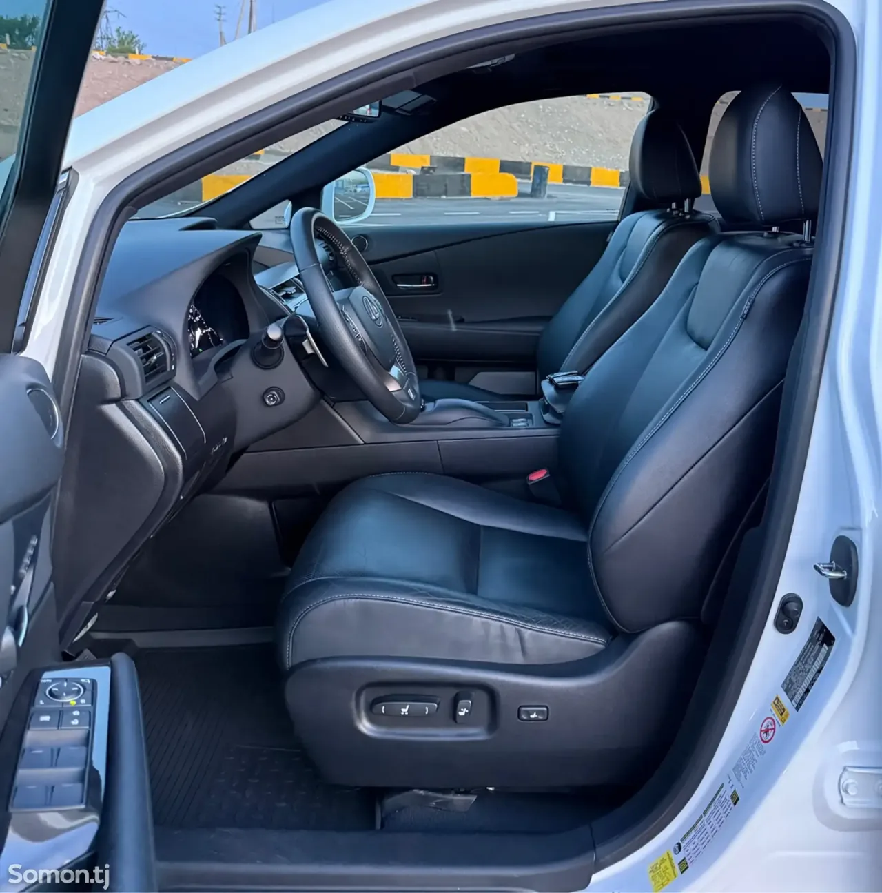 Lexus RX series 2015 · 3.5 AT