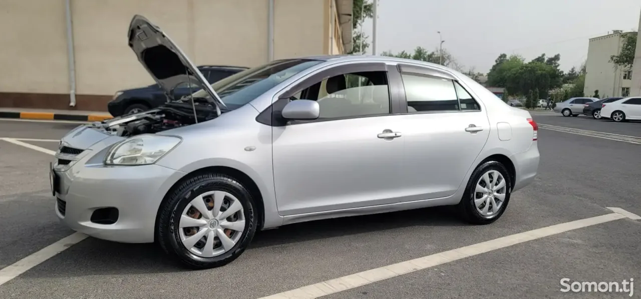 Toyota Belta 2007 · 1.3 AT
