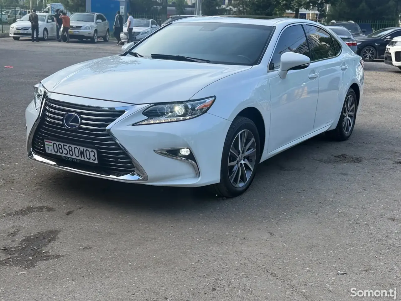 Lexus ES series 2018 · 3.0 AT
