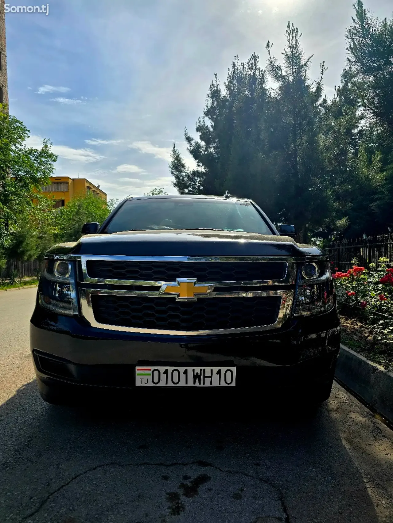 Chevrolet Suburban 2016 · 5.3 AT