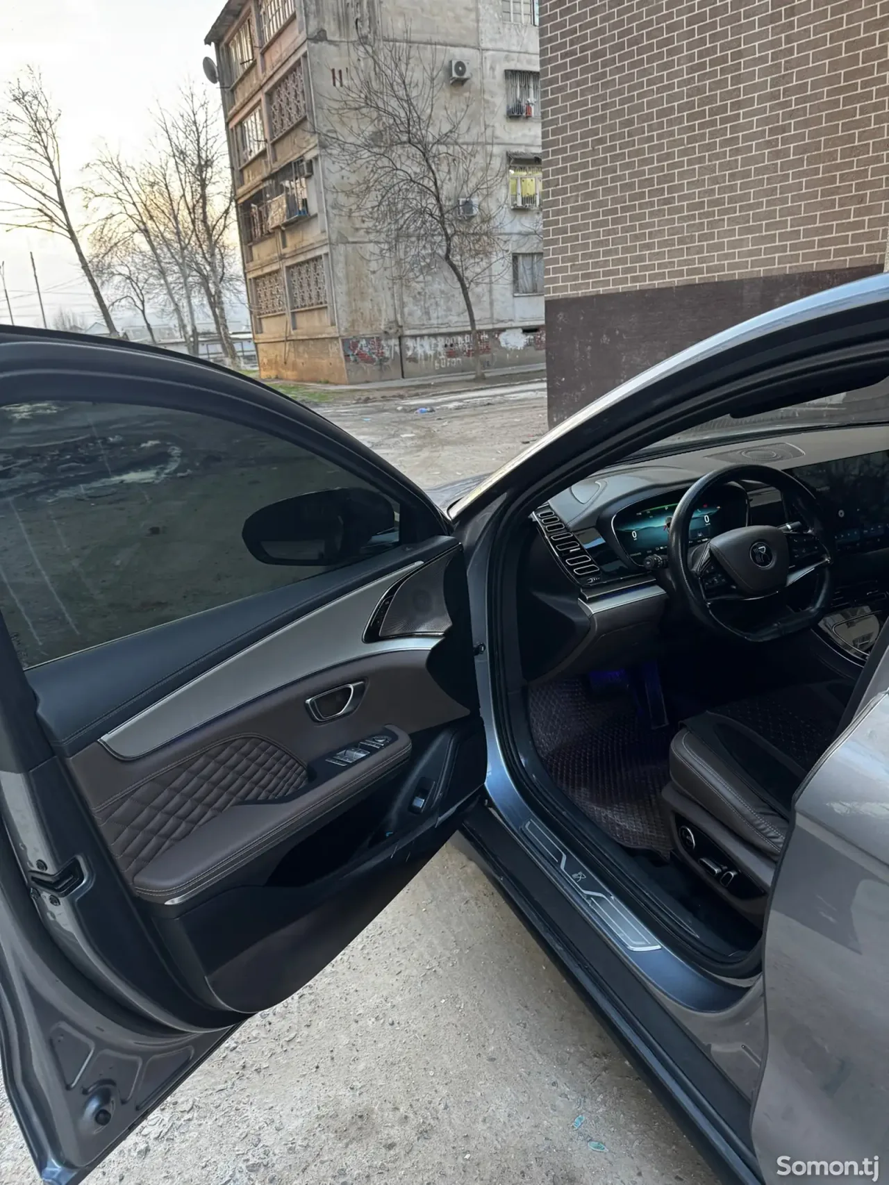 BYD Han EV 2024 · CVT