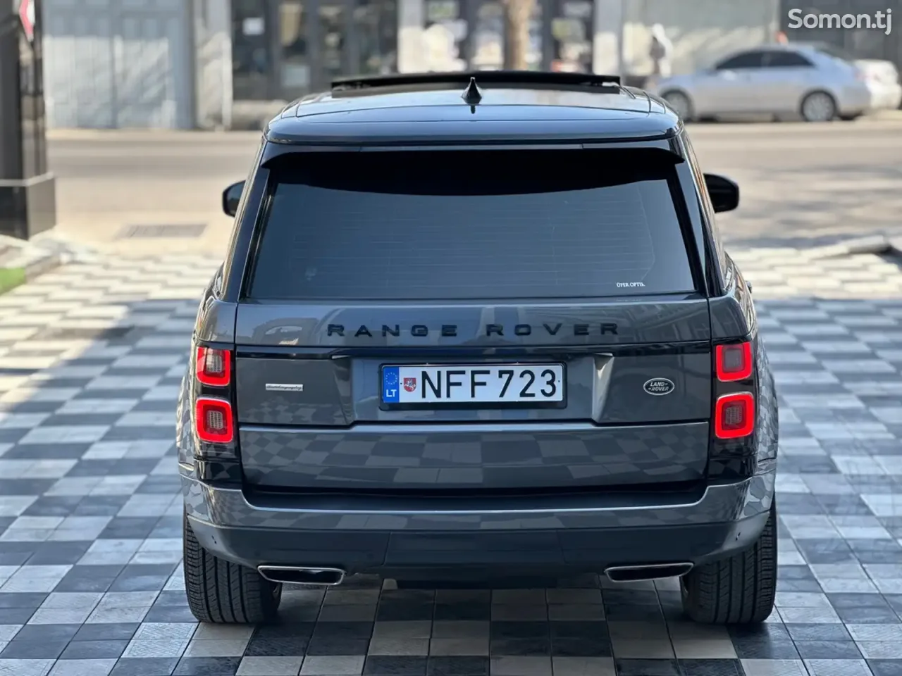 Land Rover Vogue 2019 · 4.4 AT