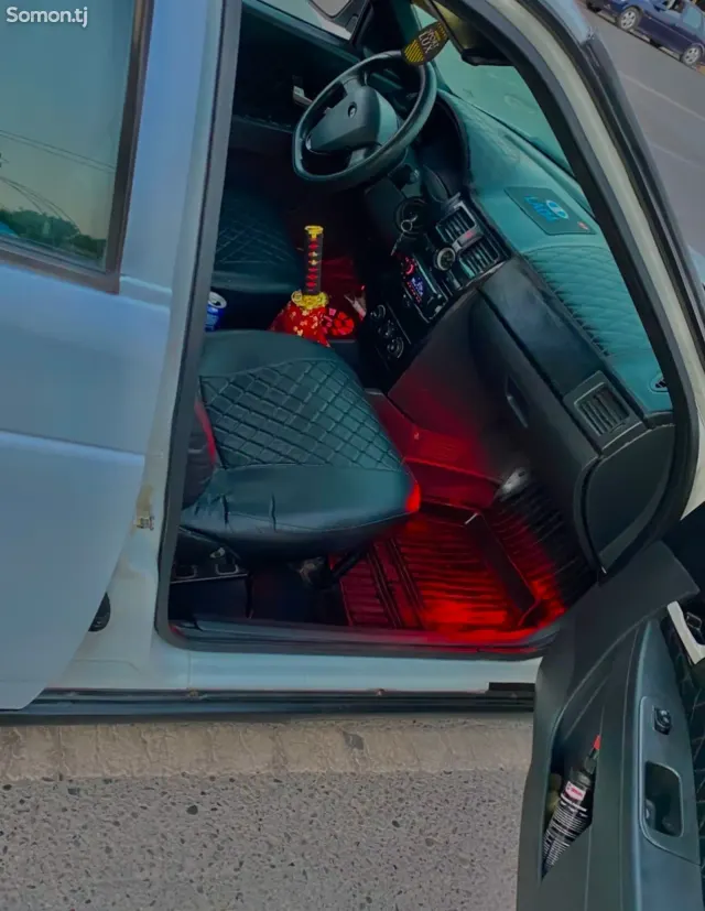 Lada (ВАЗ) Priora 2013 · 1.6 MT