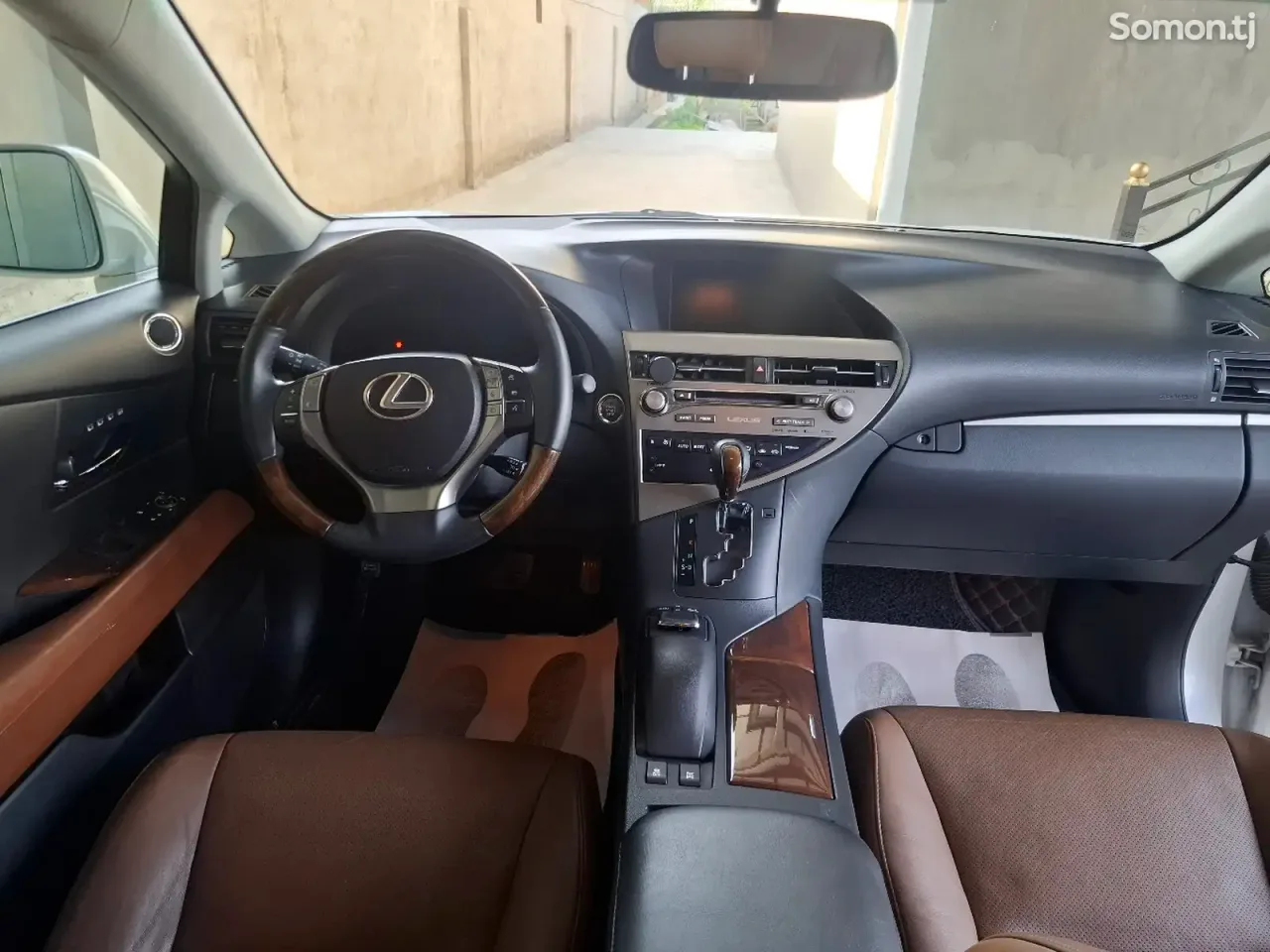 Lexus RX series 2015 · 3.5 AT