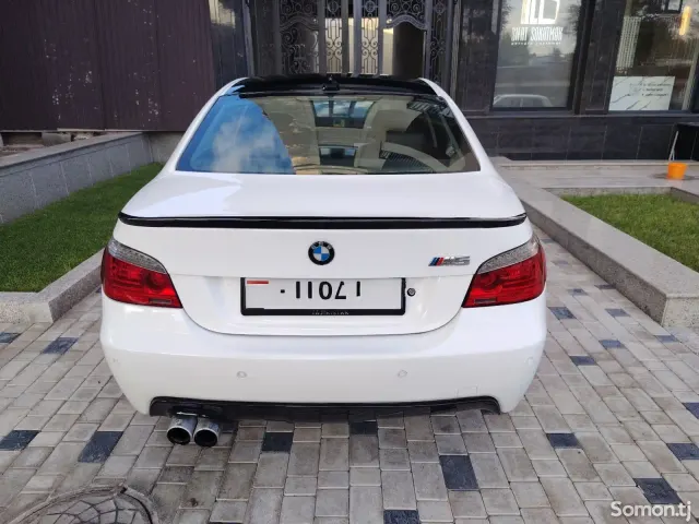 BMW 5 series 2008 · 3.0 AT