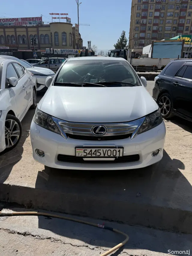 Lexus HS series 2010 · 2.4 AT
