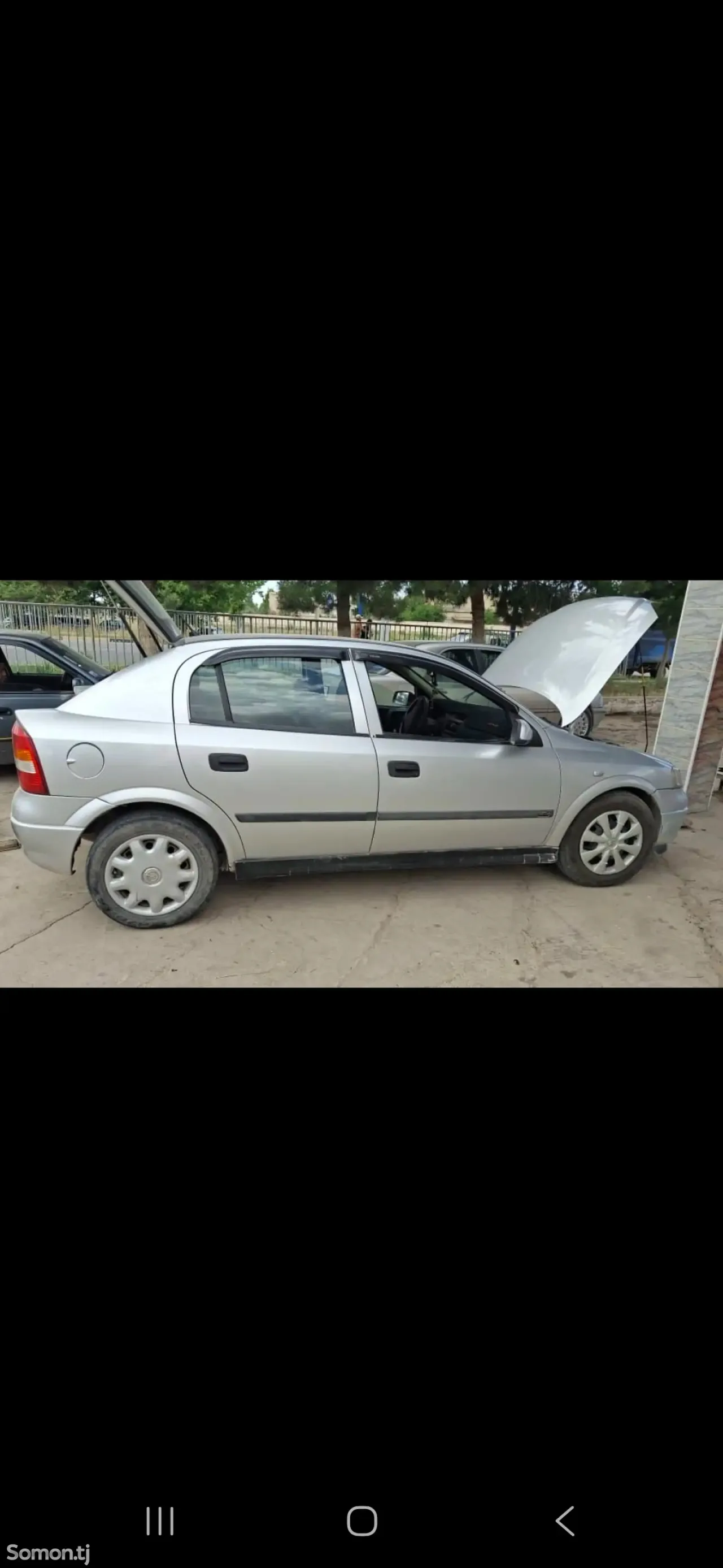 Opel Astra G 1998 · 1.6 MT