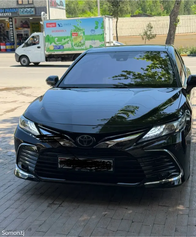 Toyota Camry 2018 · 3.5 AT
