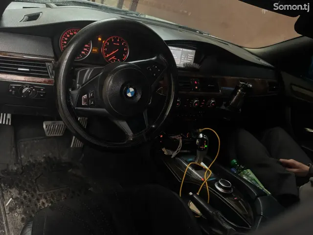 BMW 5 series 2008 · 3.0 AMT