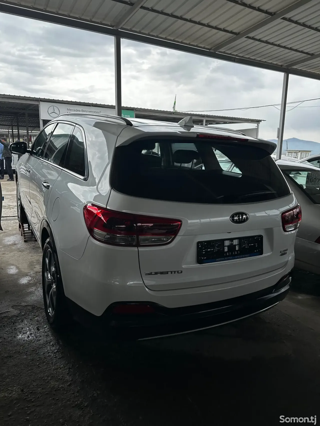 Kia Sorento 2015 · 2.0 AT