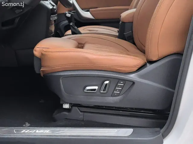 Haval H8 2015 · 2.0 AT