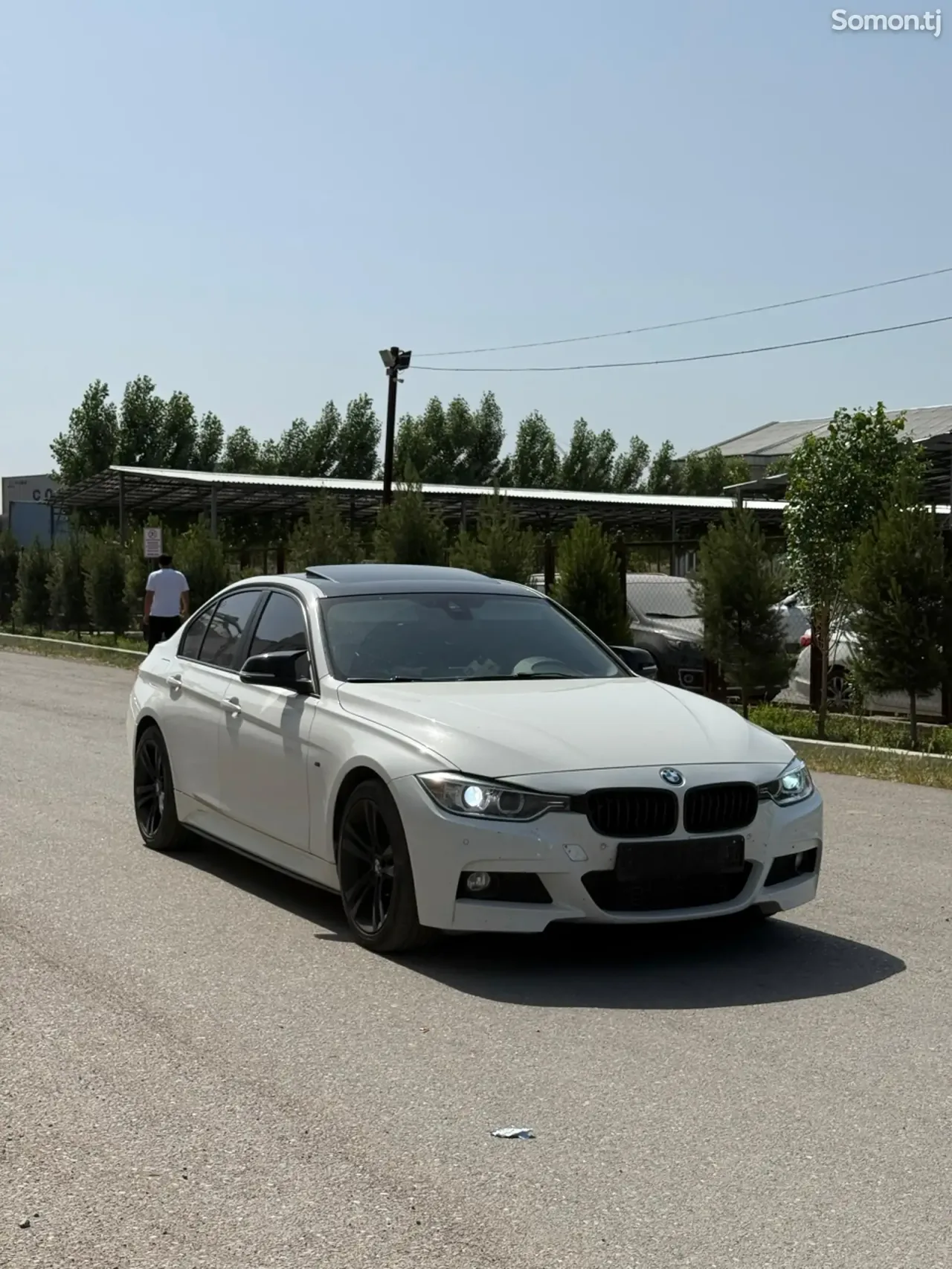 BMW 3 series 2014 · 2.0 AT