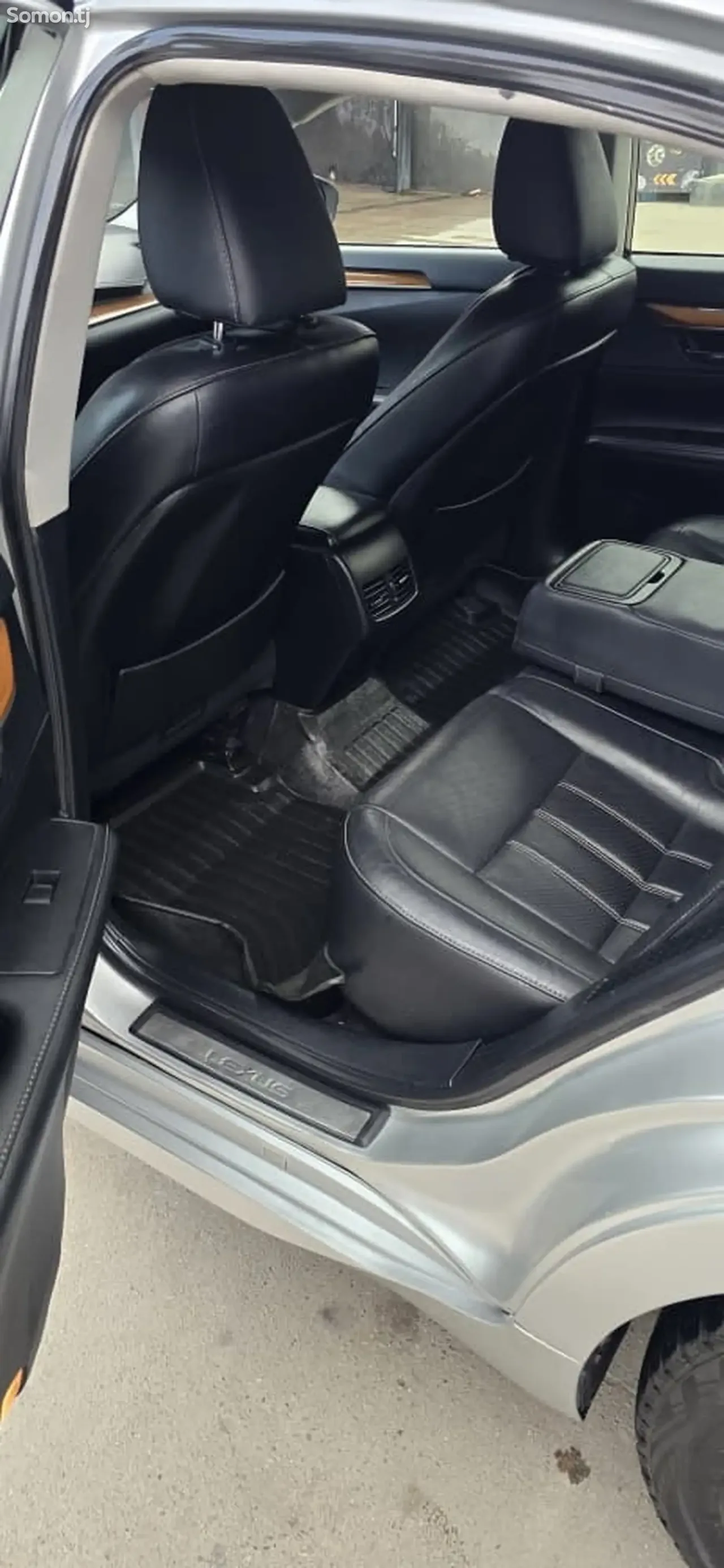 Lexus ES series 2014 · 3.0 AT