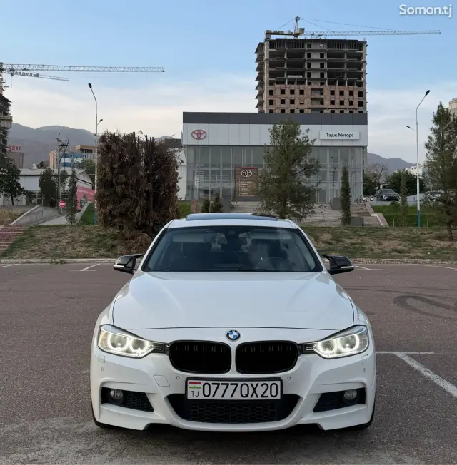 BMW 3 series 2014 · 2.0 AT