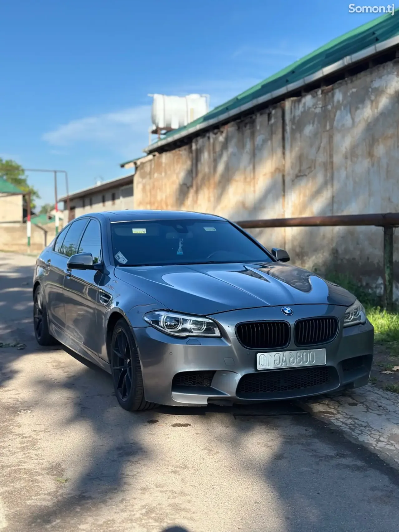 BMW 5 series 2014 · 3.0 AT
