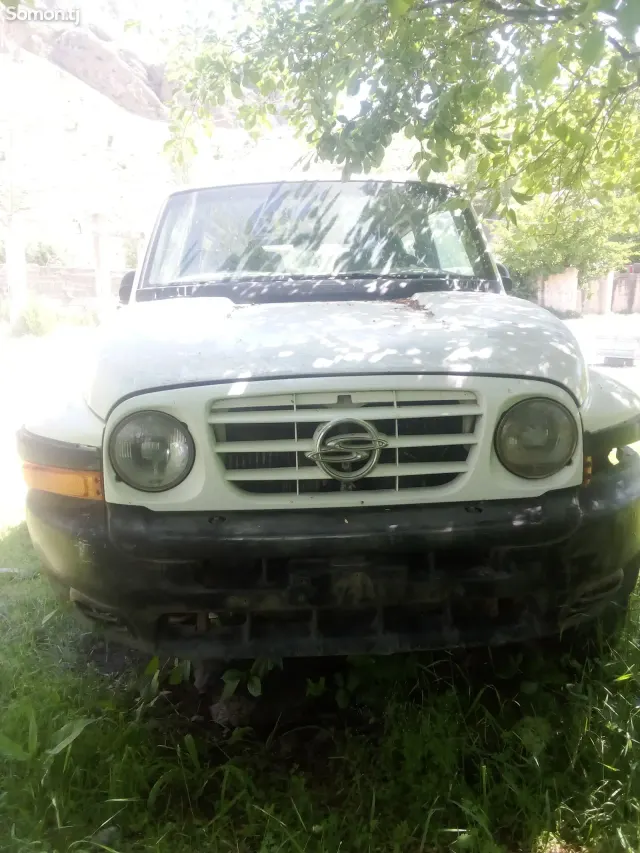 Ssang Yong Korando 2002 · 2.9 MT