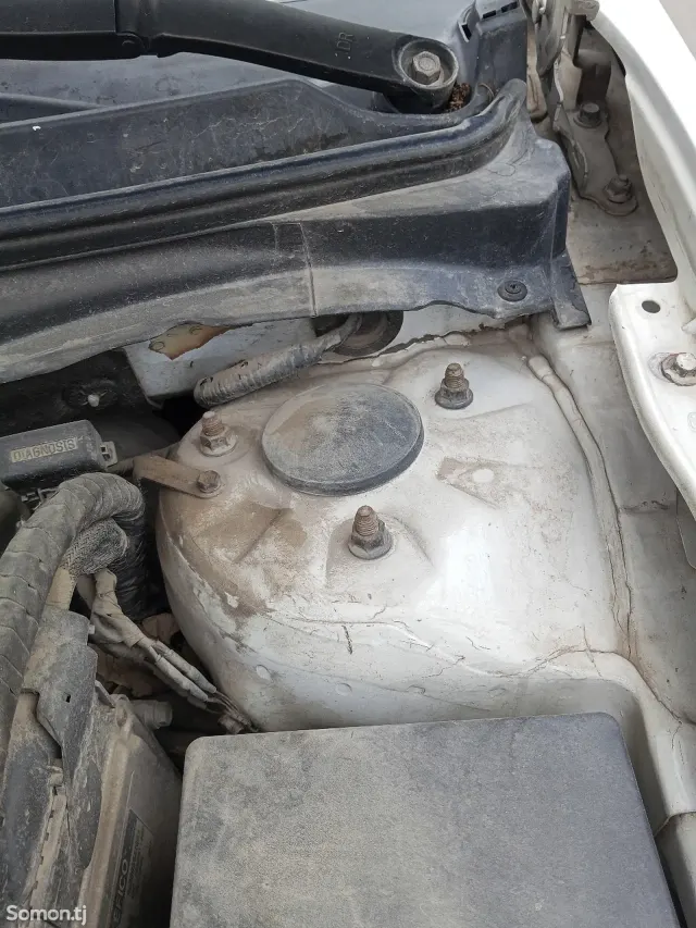 Hyundai Avante 2008 · 1.6 AT