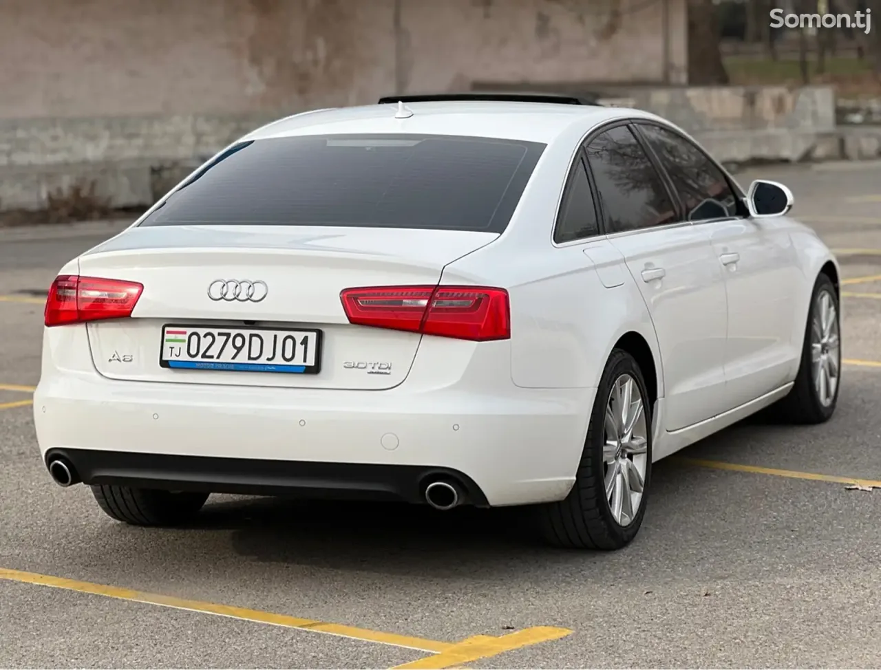Audi A6 2015 · 3.0 AT