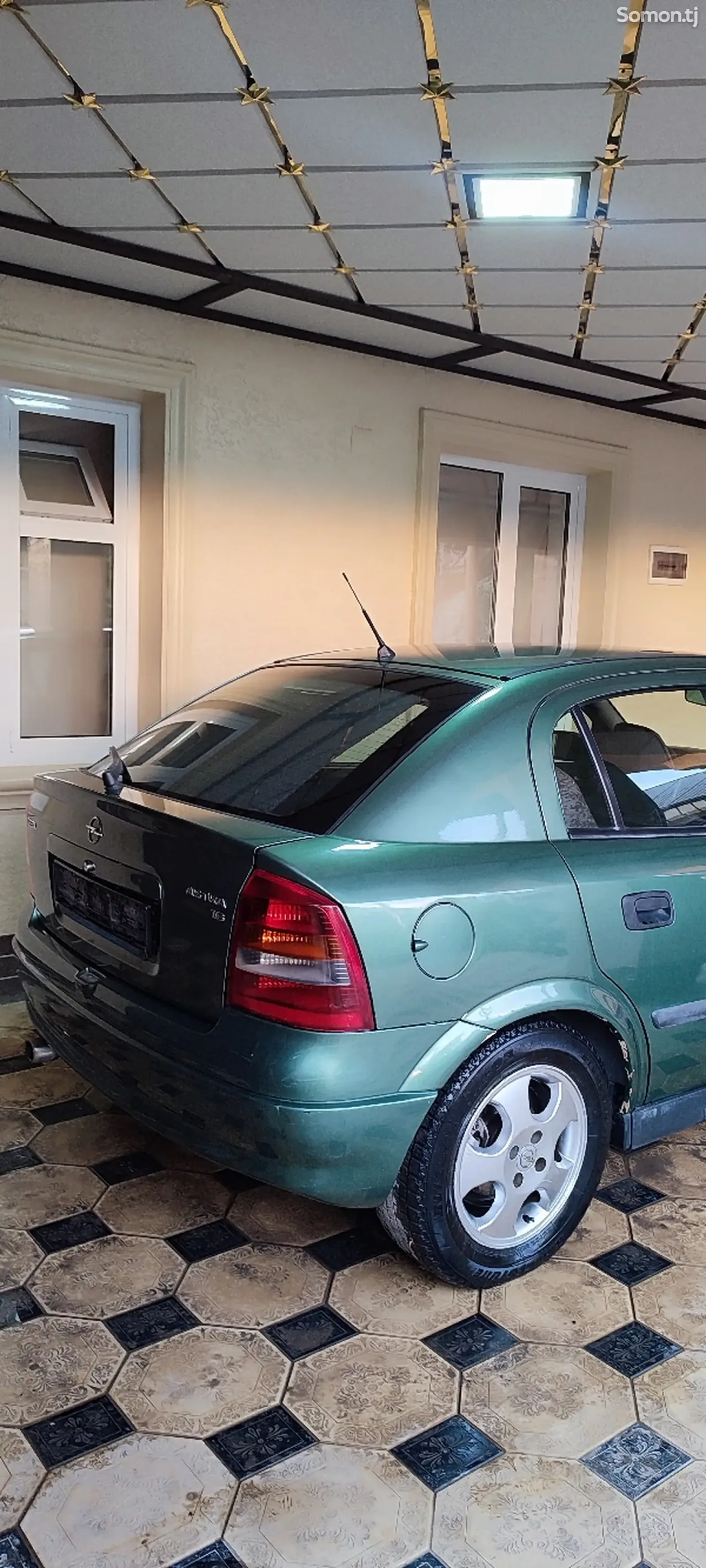 Opel Astra G 1999 · 1.6 MT