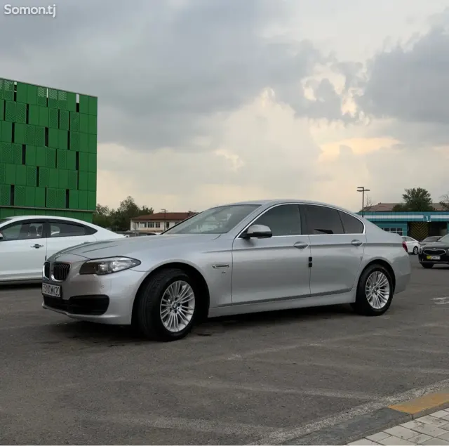 BMW 5 series 2015 · 2.0 AT