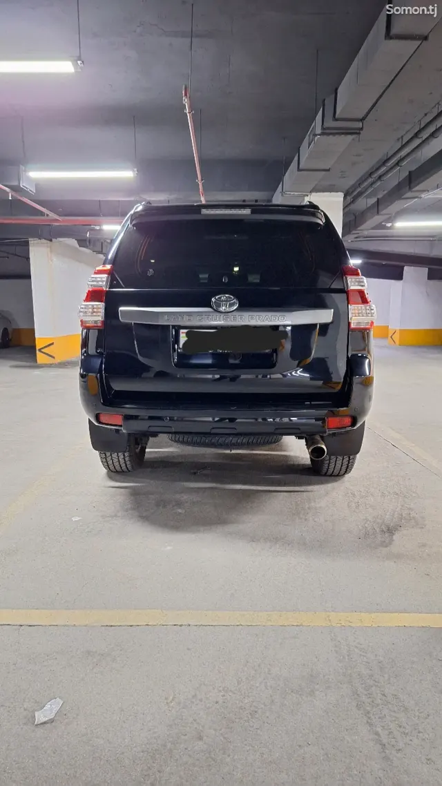 Toyota Land Cruiser Prado 2017 · 3.0 AT