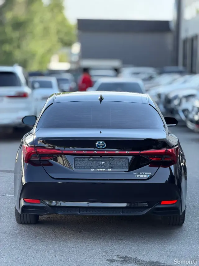 Toyota Avalon 2020 · 3.0 AT