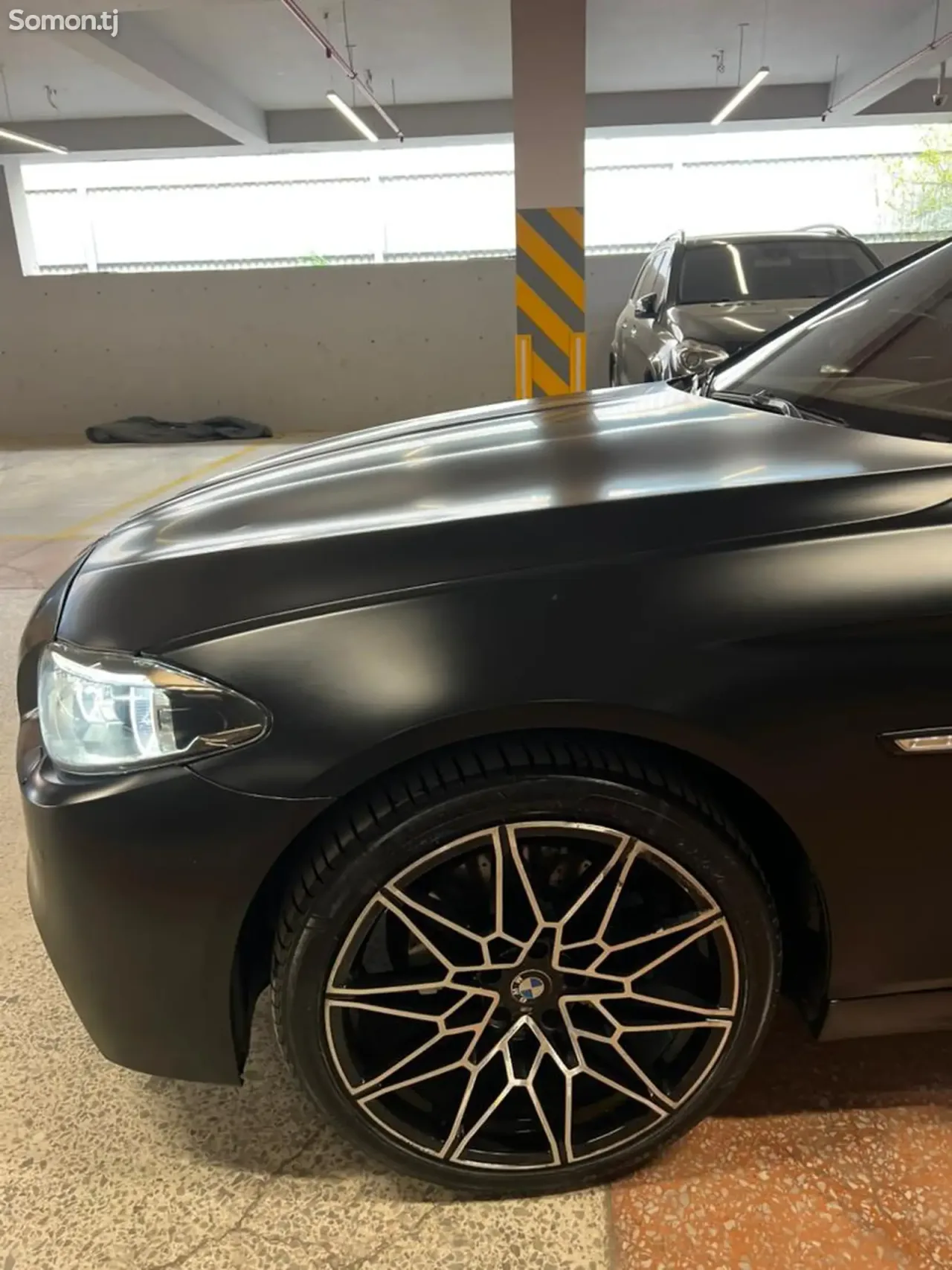 BMW 5 series 2013 · 2.5 AT