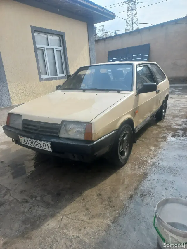 Lada (ВАЗ) 2108 1988 · 1.5 MT