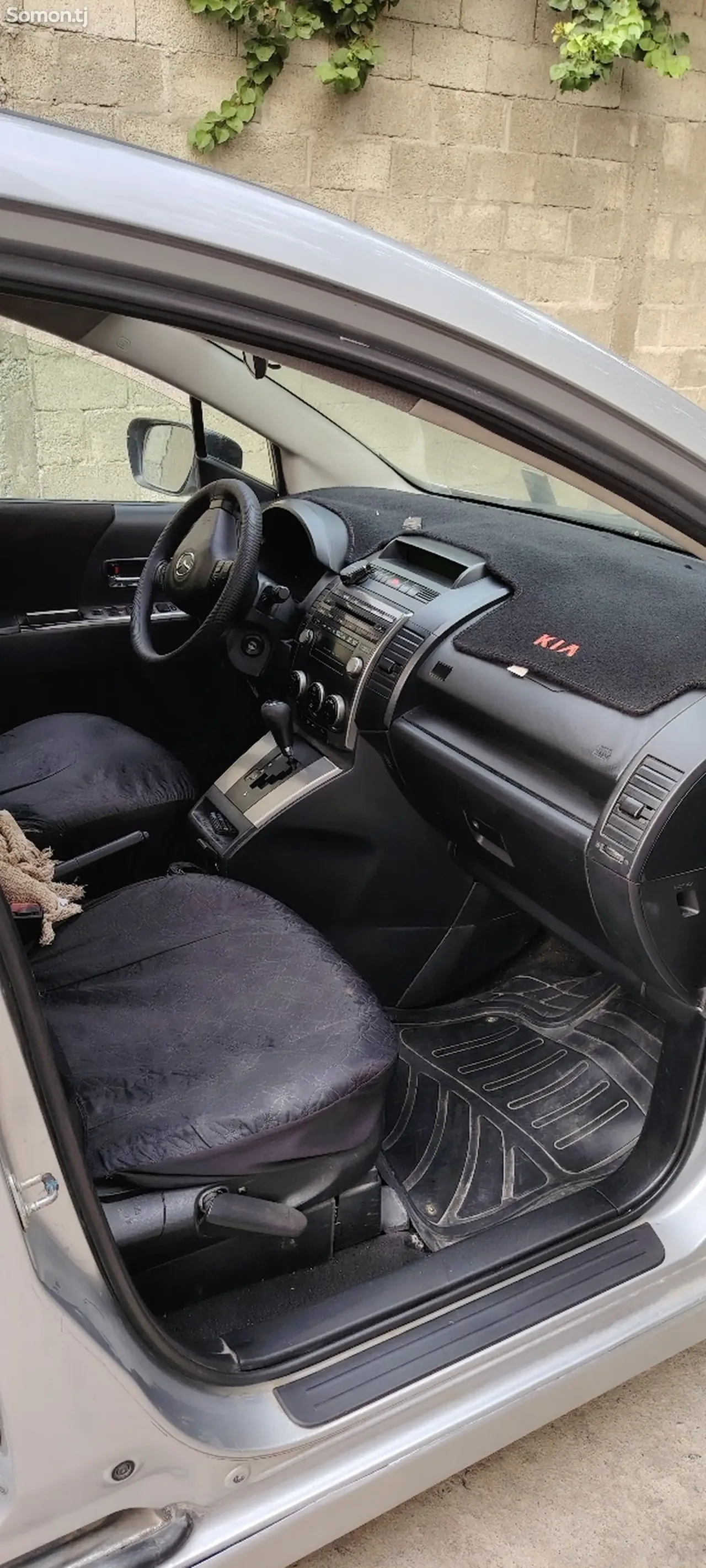 Mazda 5 2009 · 1.8 AT