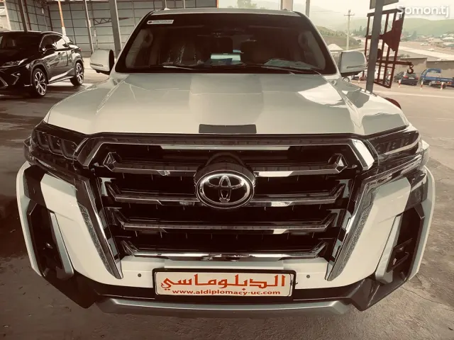 Toyota Land Cruiser 2010 · 4.0 AT