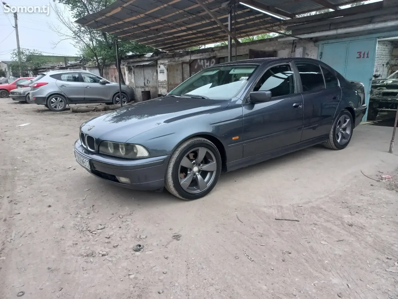 BMW 5 series 1998 · 2.5 AT