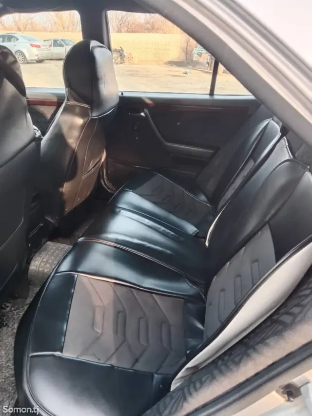 Mercedes-Benz C class 1995 · 1.8 AT