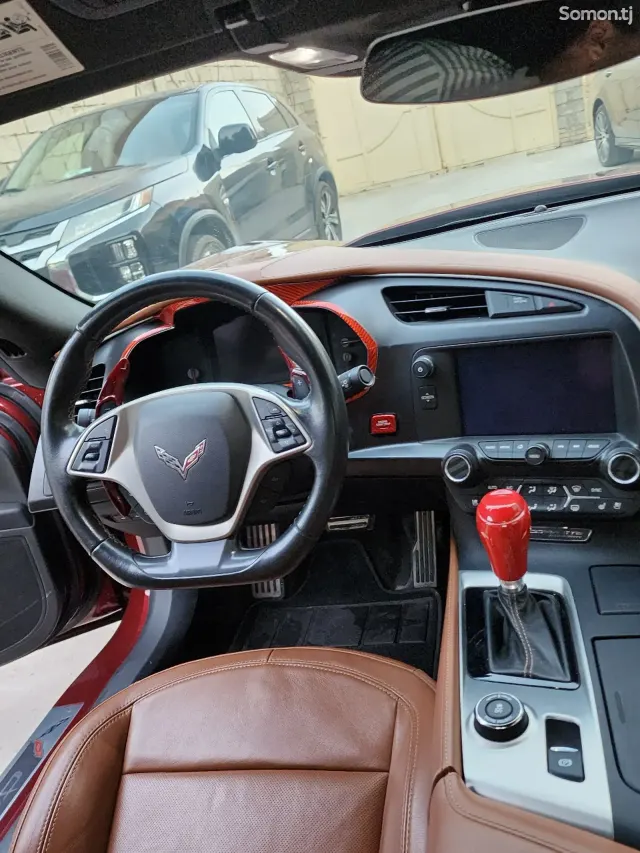 Chevrolet Corvette 2018 · 6.2 AT
