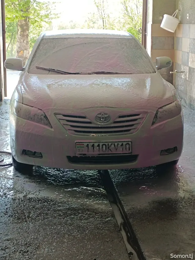 Toyota Camry 2007 · 2.4 AT