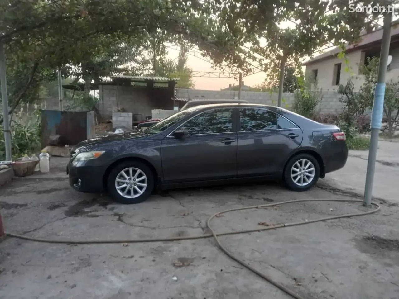 Toyota Camry 2011 · 2.5 AT