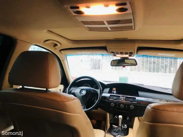 BMW 5 series 2006 · 3.0 AT