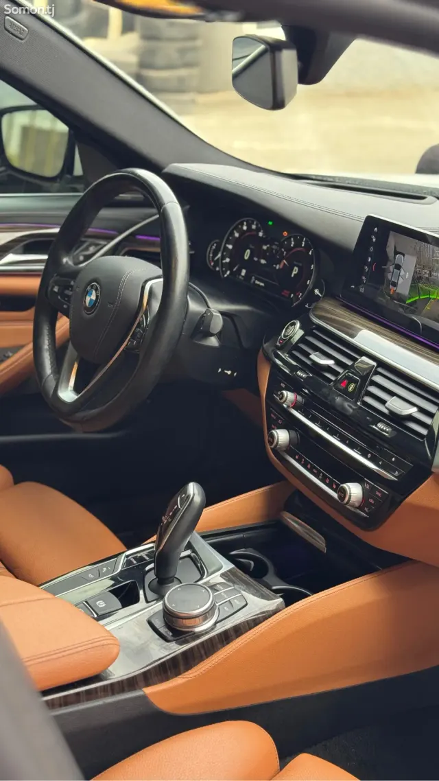 BMW 5 series 2018 · 3.0 AT