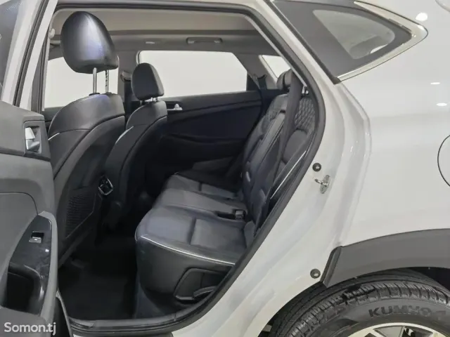 Hyundai Tucson 2019 · 1.6 AT