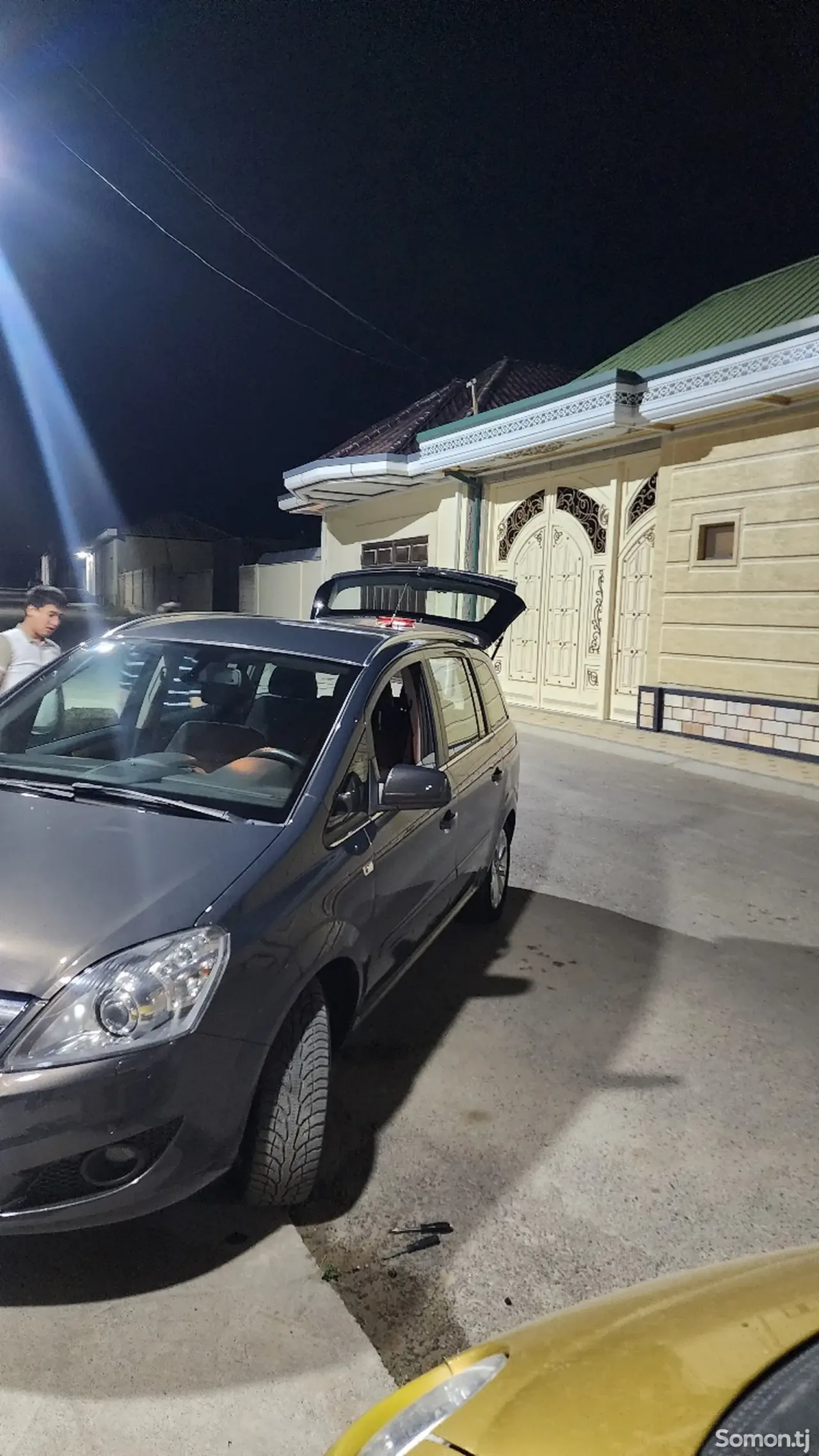 Opel Zafira 2014 · 1.8 MT