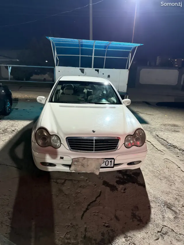 Mercedes-Benz C class 2003 · 2.0 AT