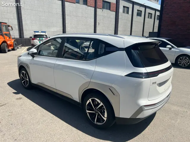 GAC Aion Y 2025 · 2.2 AT