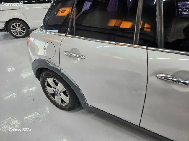 Mini Cooper 2016 · 1.7 AT